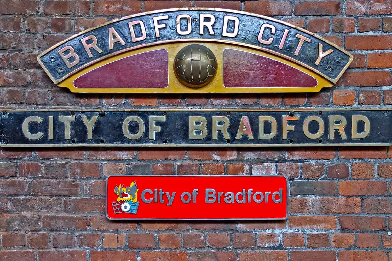 Stevenage v Bradford City: After starting the Easter weekend with three points at Oldham, can Boro' double up and continue our rise higher into the top half?