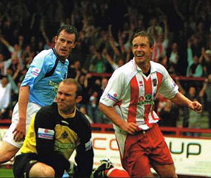 Alty were in the firing line on day one of the 2005-6 season at BHW, and we tonked 'em