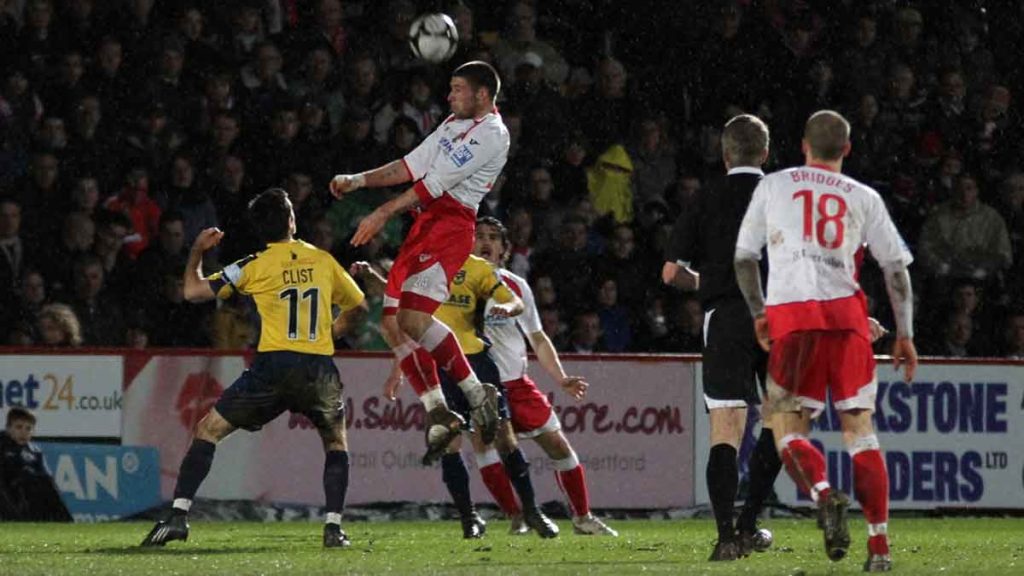 Stevenage Borough 1-0 Oxford United: Michael Bostwick in action