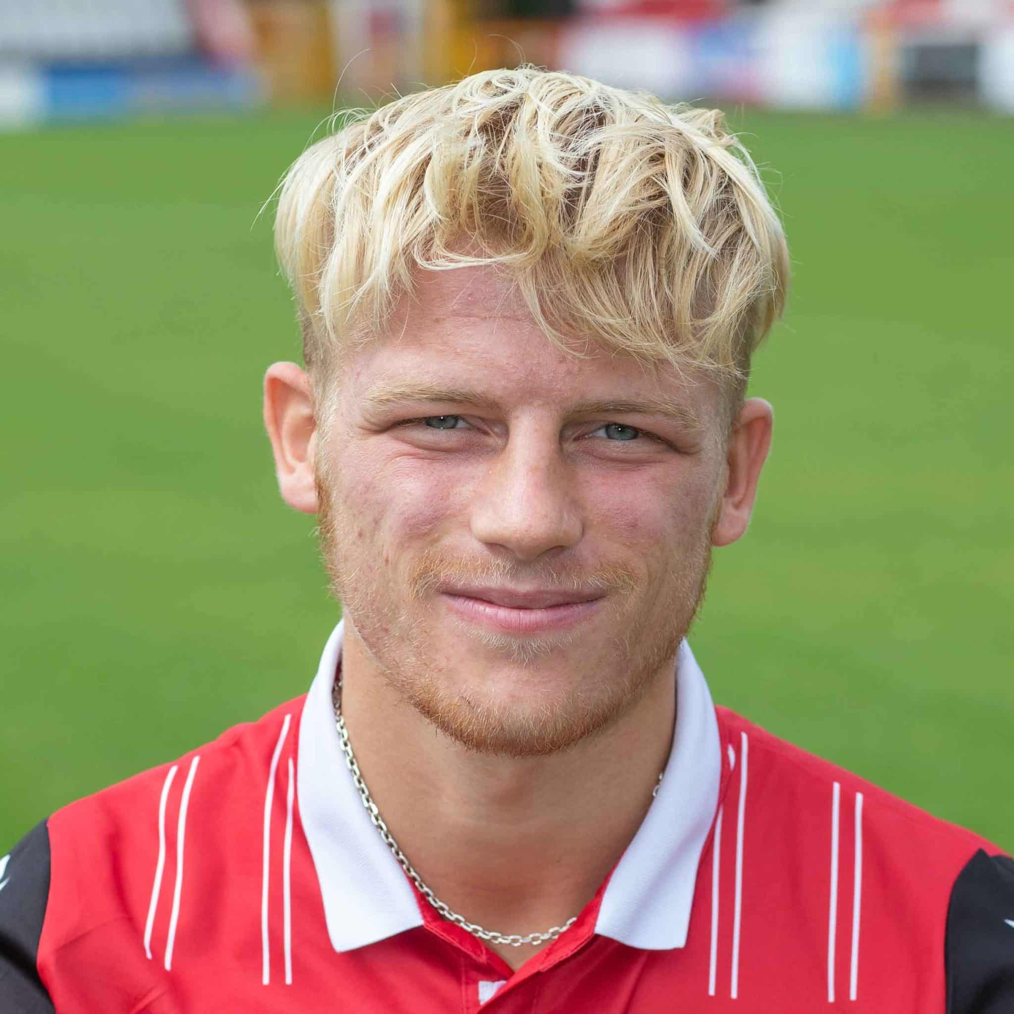 Stevenage Player: Saxon Earley (Defence)