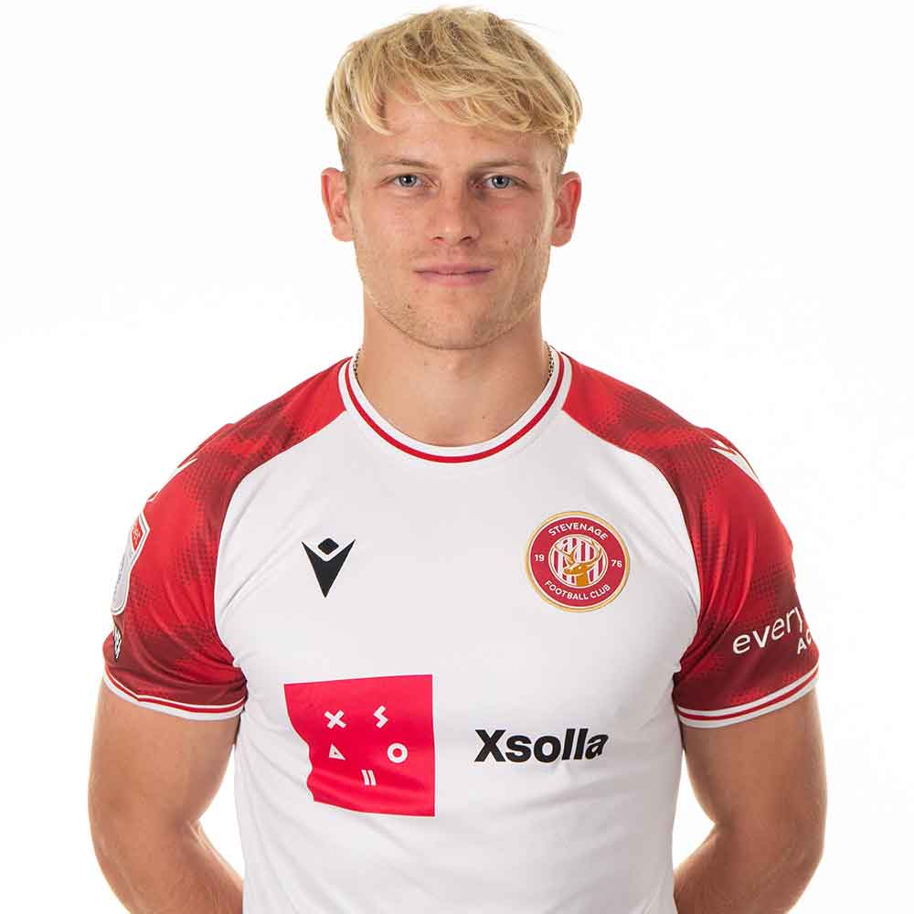 Stevenage Player: Saxon Earley (Defence)
