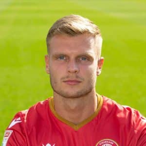 "A strong, combative defensive midfielder" is how Boro' boss Alex Revell described Ross Marshall after signing him in summer 2020