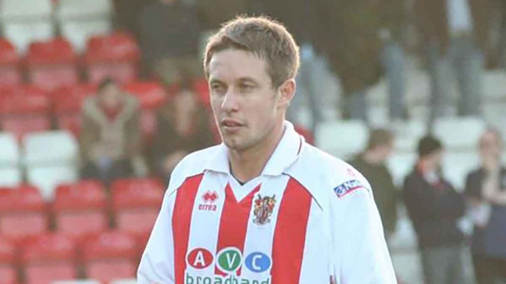 As GW's Boro' pushed for a Conference playoff place in the 2004-5 season, the arrival of Darryn Stamp was a bit of a key moment...
