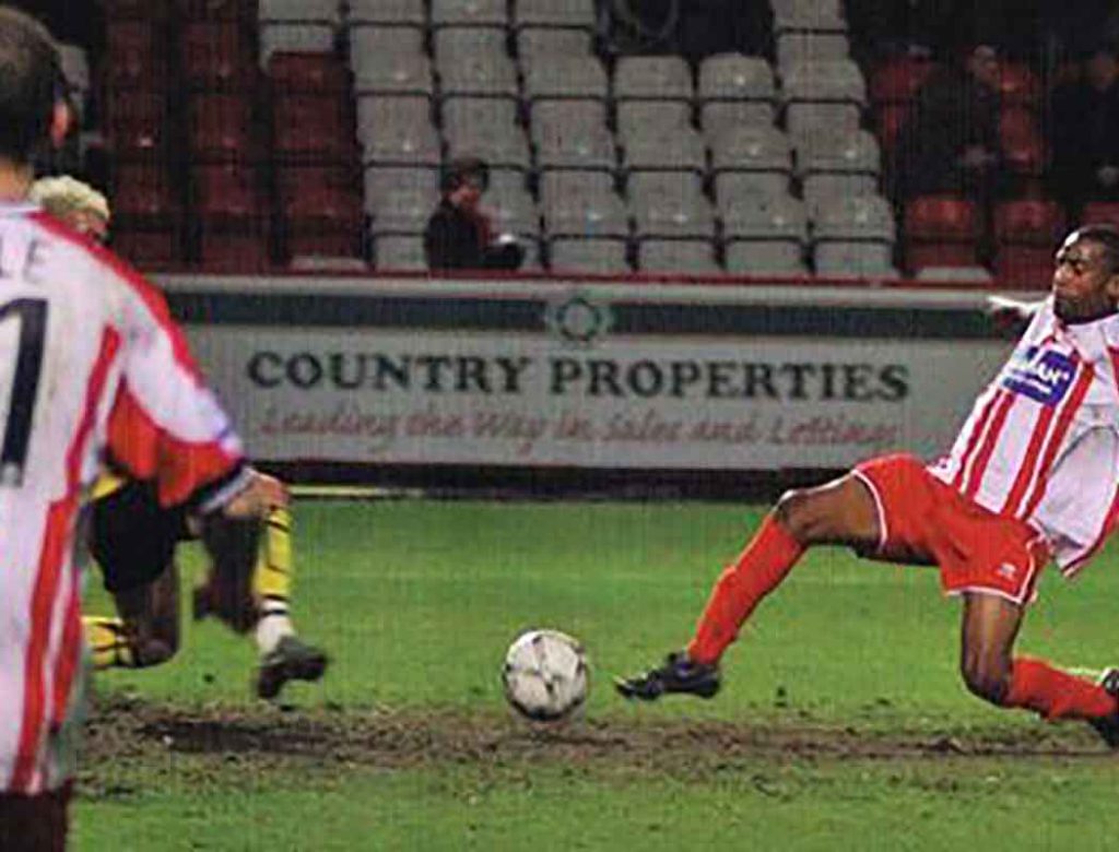 Boro' played Ebbsfleet United on Good Friday 2008